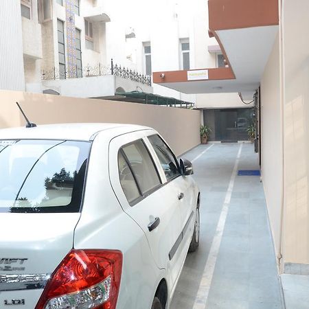 Namaste Apartments New Delhi Extérieur photo