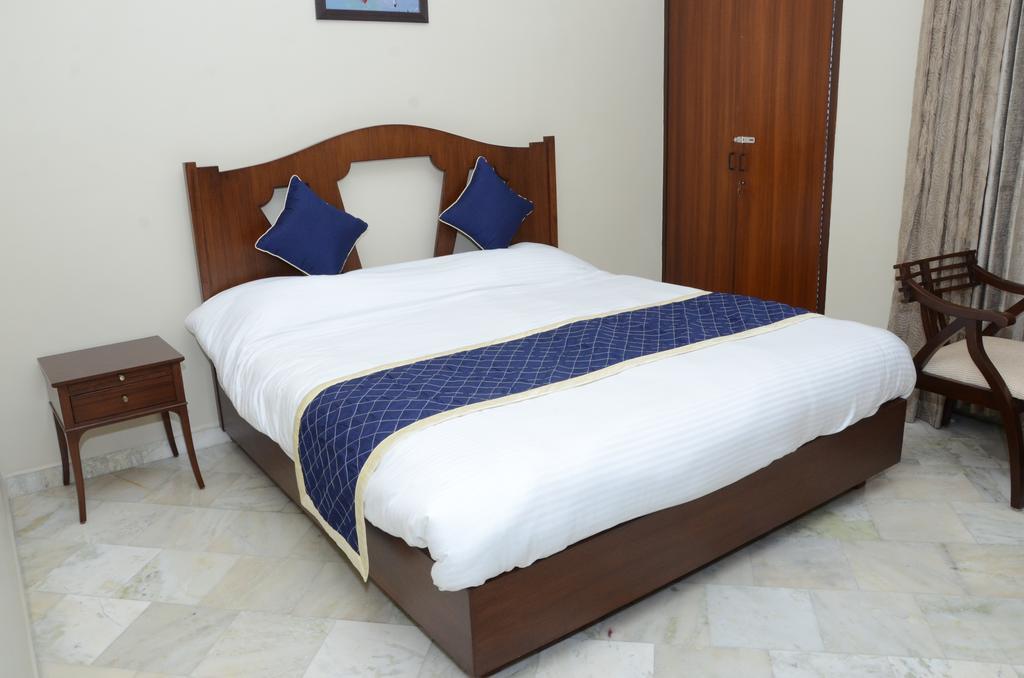 Namaste Apartments New Delhi Chambre photo