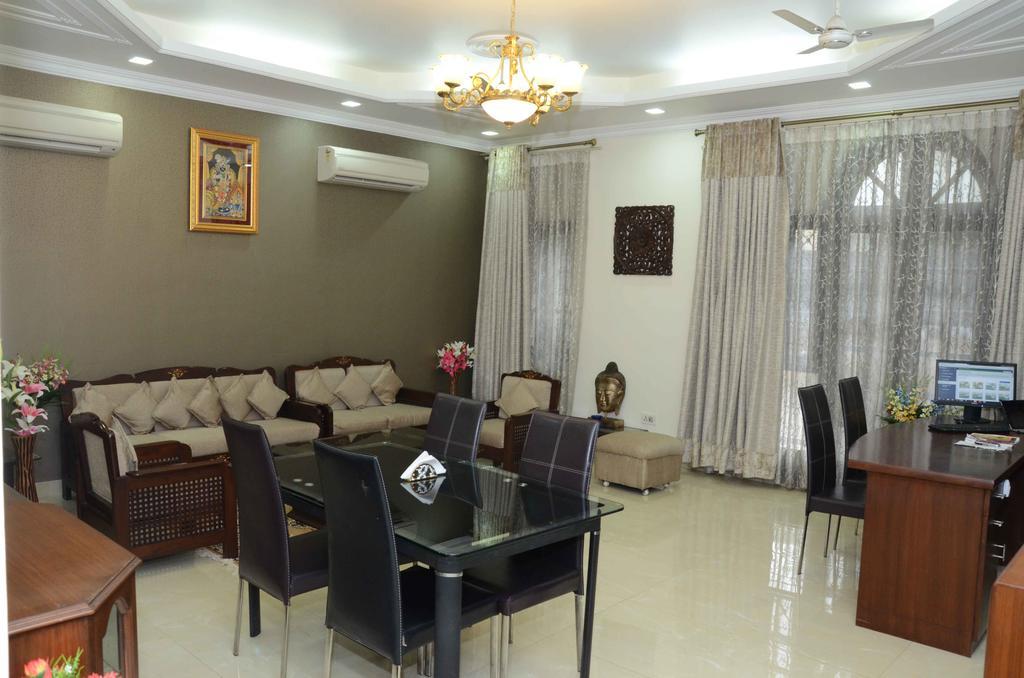 Namaste Apartments New Delhi Extérieur photo